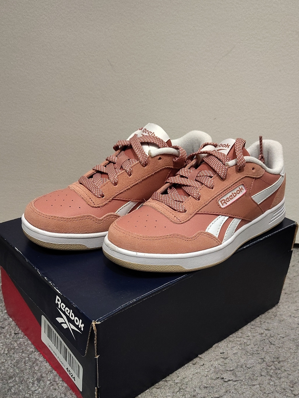 Reebok Court Advance Clay Chalk NWOT